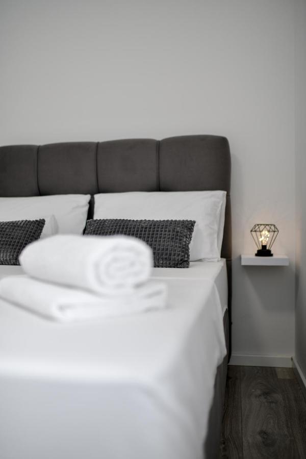Luxe Apartments Zadar Ngoại thất bức ảnh